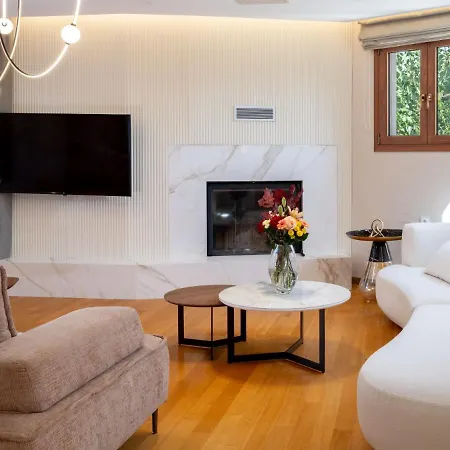 Newly Renovated 4 Seasons With Bbq, Private Pool, Ping Pond And Football Table Villa Viranepiskopí