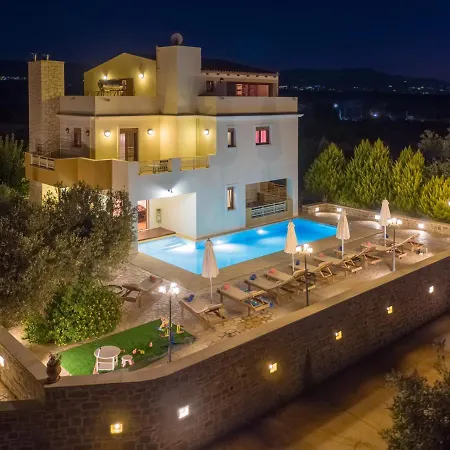 Newly Renovated 4 Seasons With Bbq, Private Pool, Ping Pond And Football Table *
