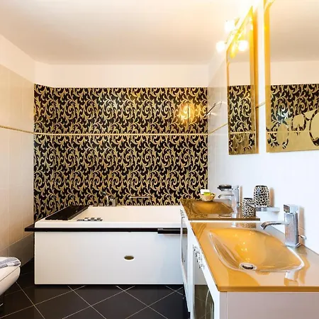 فيلة Newly Renovated 4 Seasons With Bbq, Private Pool, Ping Pond And Football Table *